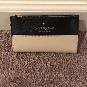 Kate Spade Black and Tan Zipper Wallet